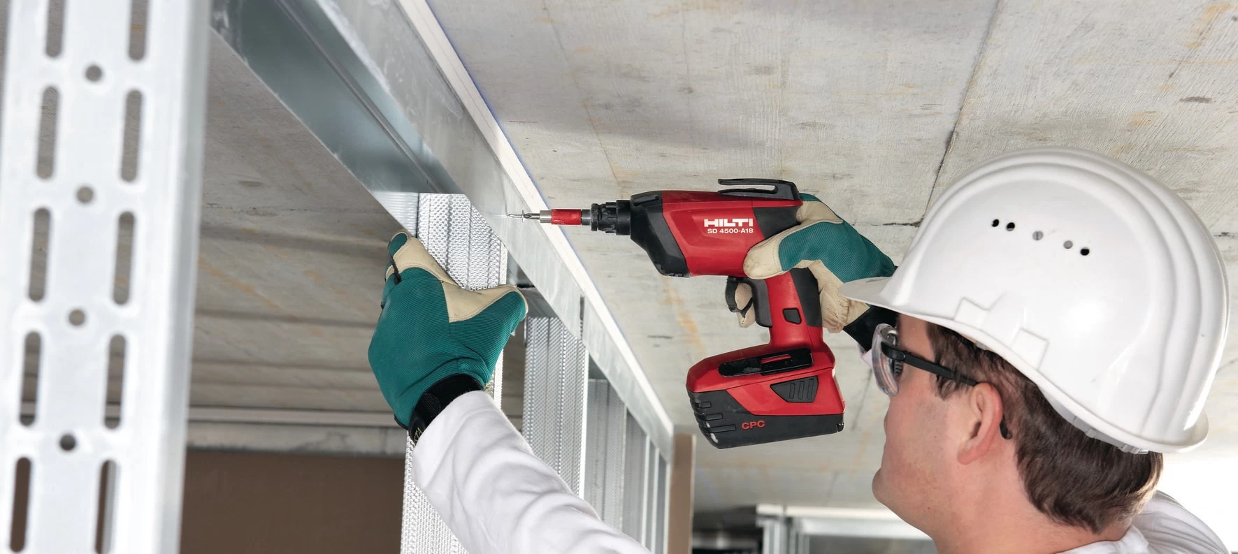 PTH S Zi Sharp-point Metal Stud Screws 4 PTH S Zi Sharp-point Metal Stud Screws - Image 2