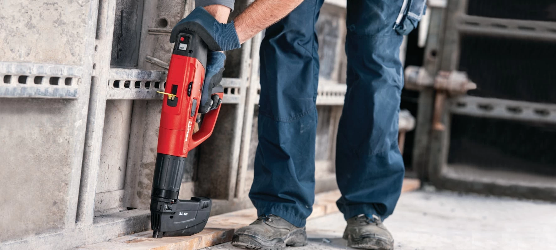 DX 5-MX Powder-actuated Tool 5 DX 5-MX Powder-actuated Tool - Image 3