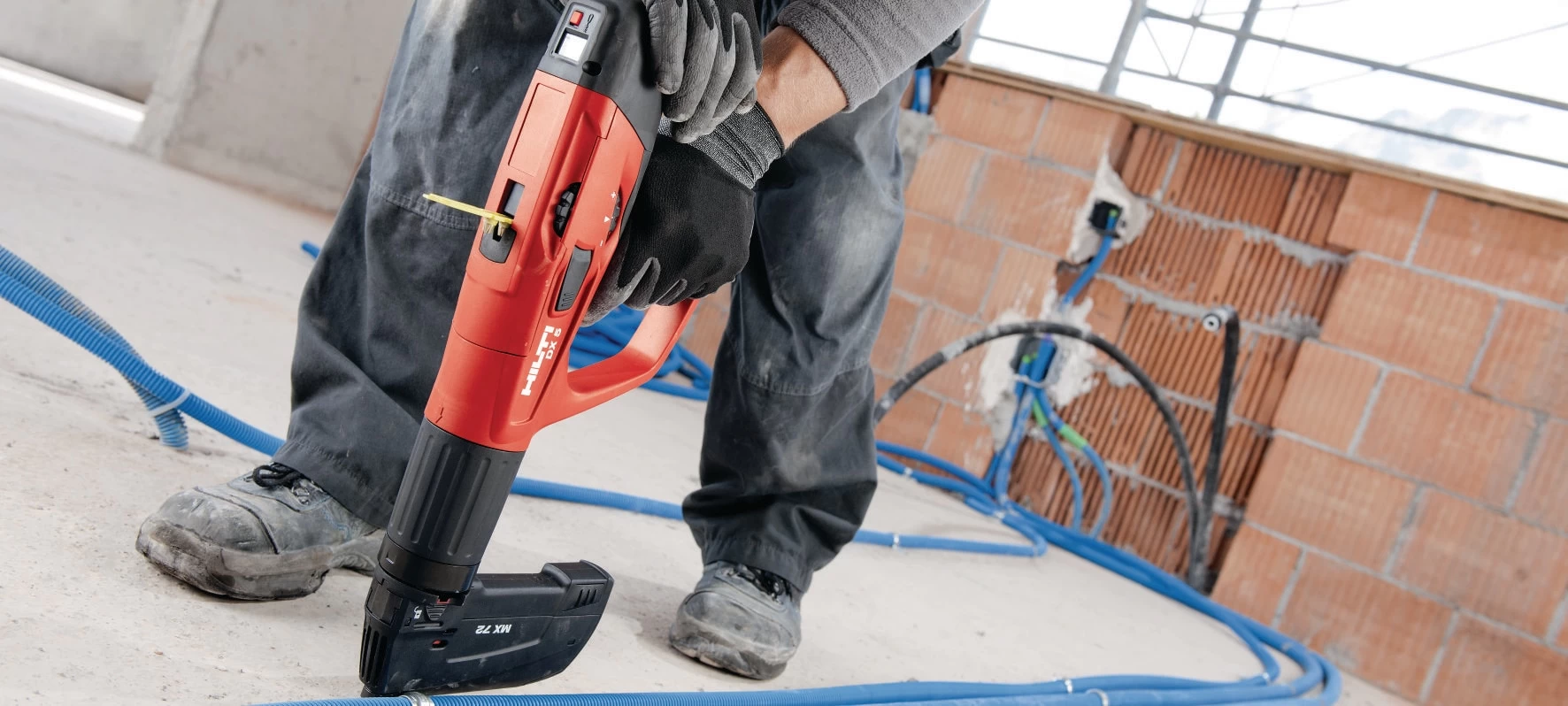 DX 5-MX Powder-actuated Tool 9 DX 5-MX Powder-actuated Tool - Image 7