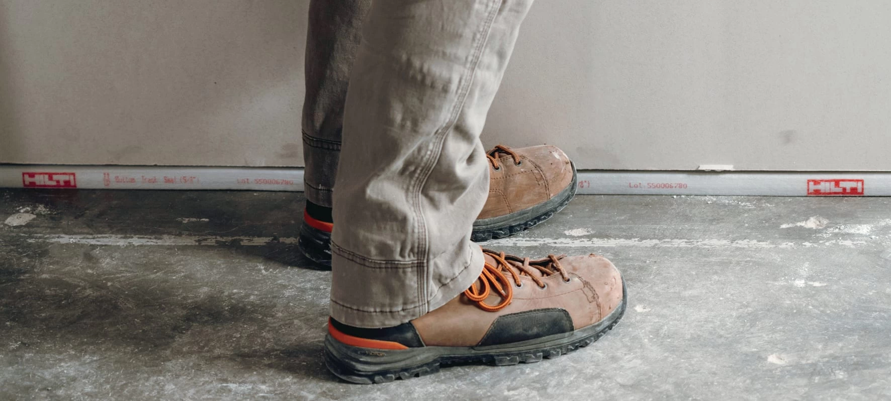 CFS-BTS Firestop Bottom Track Seal 12 CFS-BTS Firestop Bottom Track Seal - Image 10