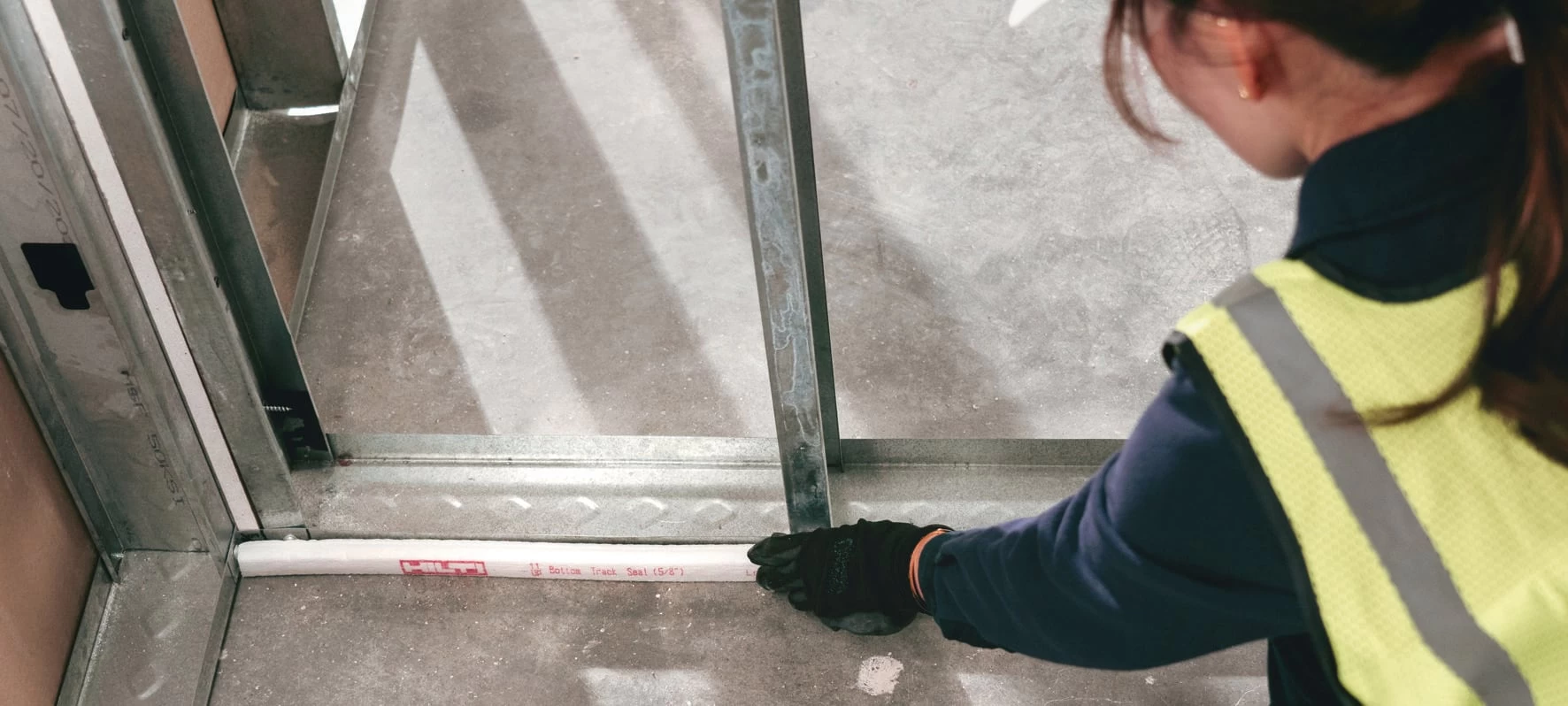 CFS-BTS Firestop Bottom Track Seal 9 CFS-BTS Firestop Bottom Track Seal - Image 7